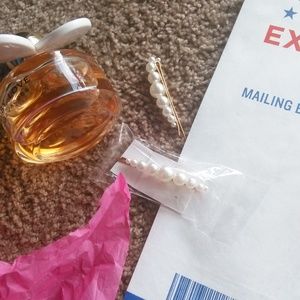 Pearl hair clip (gold)